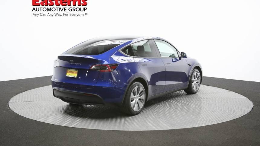 2020 Tesla Model Y 5YJYGDEE0LF031135