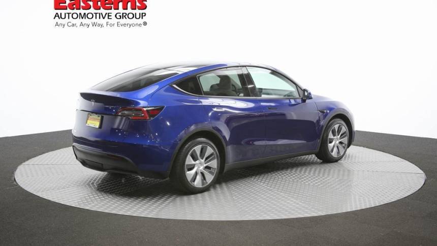 2020 Tesla Model Y 5YJYGDEE0LF031135