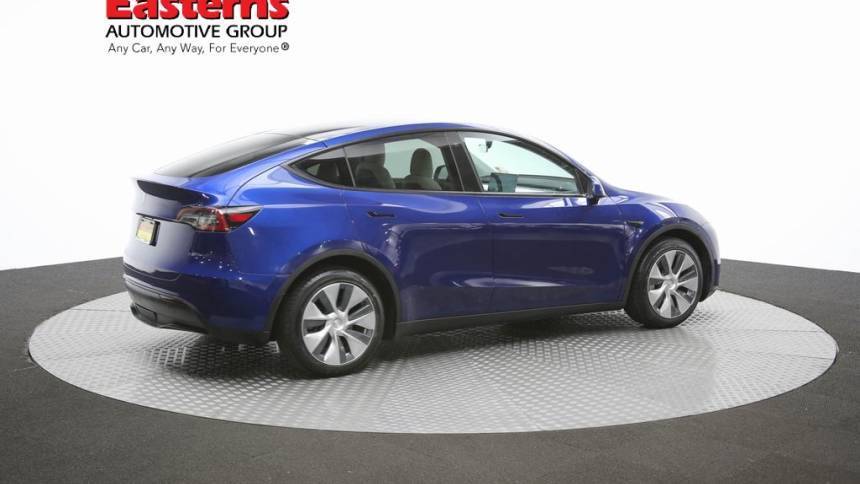 2020 Tesla Model Y 5YJYGDEE0LF031135