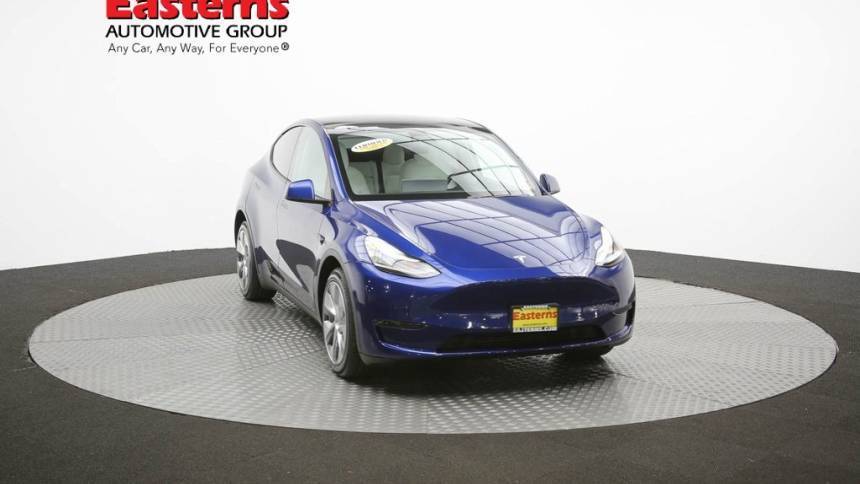 2020 Tesla Model Y 5YJYGDEE0LF031135