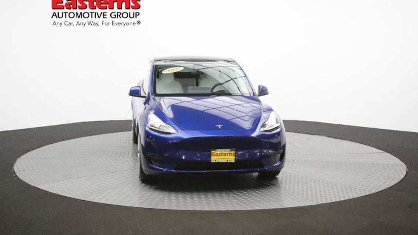 2020 Tesla Model Y 5YJYGDEE0LF031135