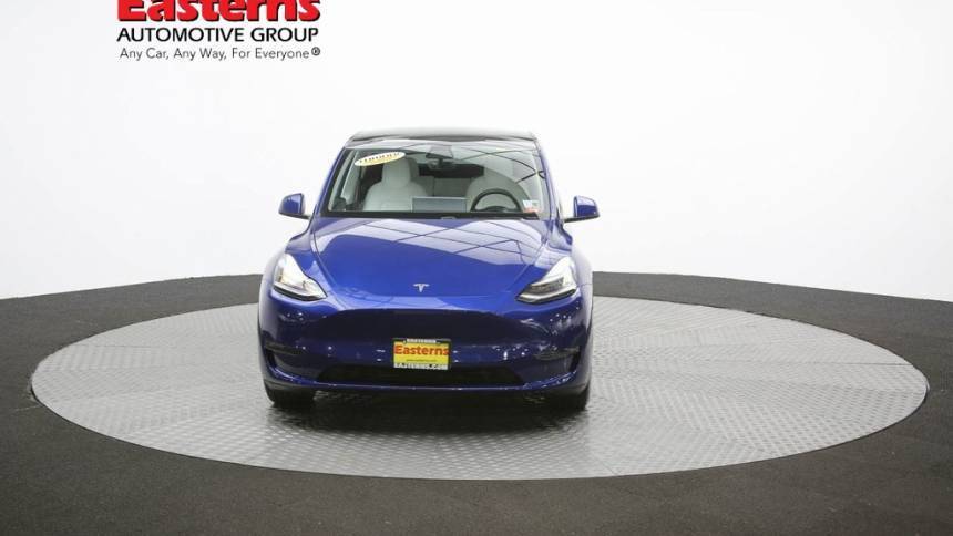 2020 Tesla Model Y 5YJYGDEE0LF031135