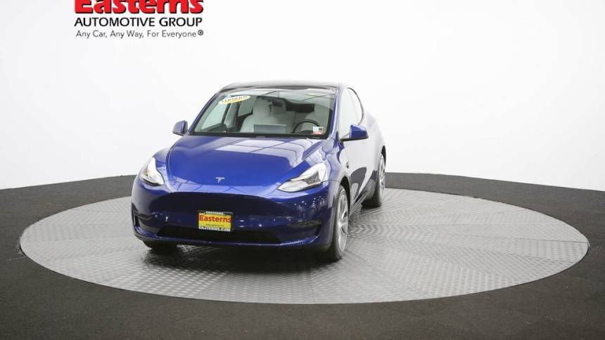 2020 Tesla Model Y 5YJYGDEE0LF031135