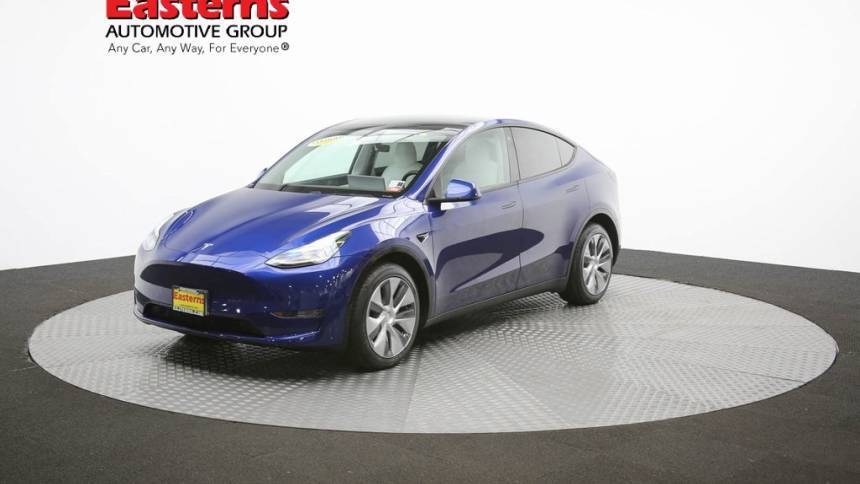 2020 Tesla Model Y 5YJYGDEE0LF031135