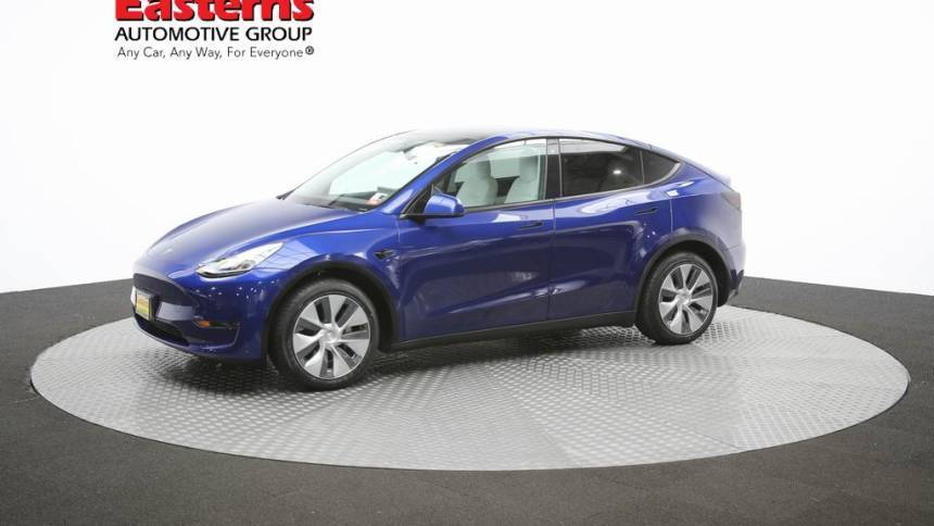 2020 Tesla Model Y 5YJYGDEE0LF031135