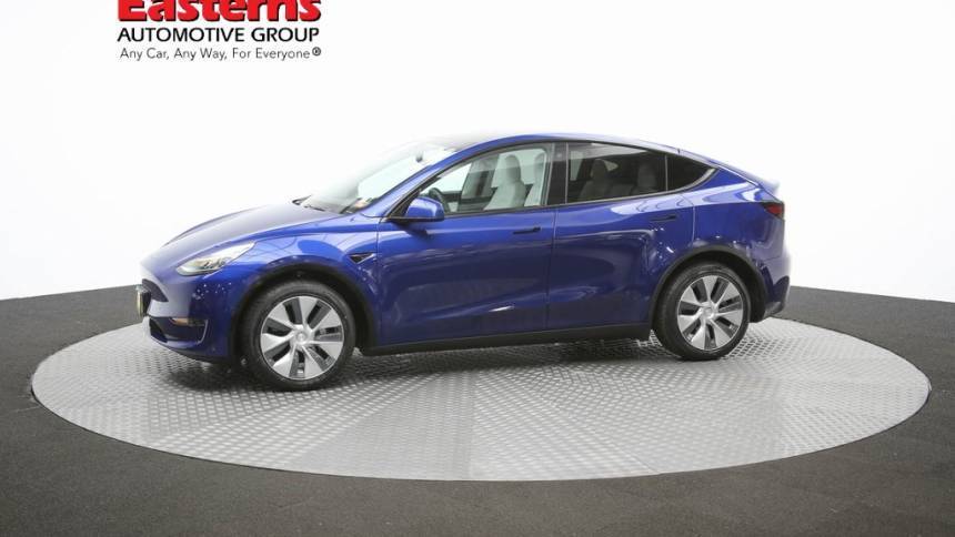 2020 Tesla Model Y 5YJYGDEE0LF031135