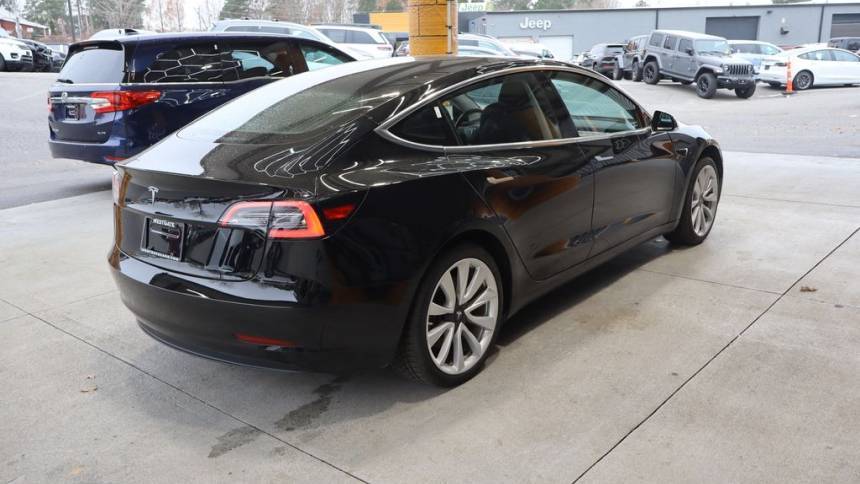 2018 Tesla Model 3 5YJ3E1EA1JF019794