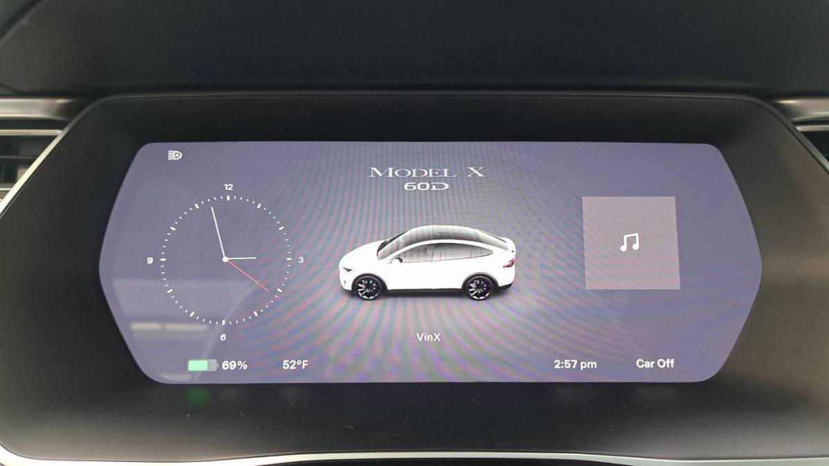 2016 Tesla Model X 5YJXCBE24GF017875