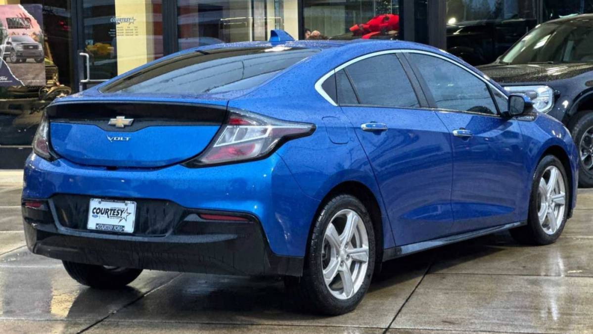 2017 Chevrolet VOLT 1G1RC6S53HU130216