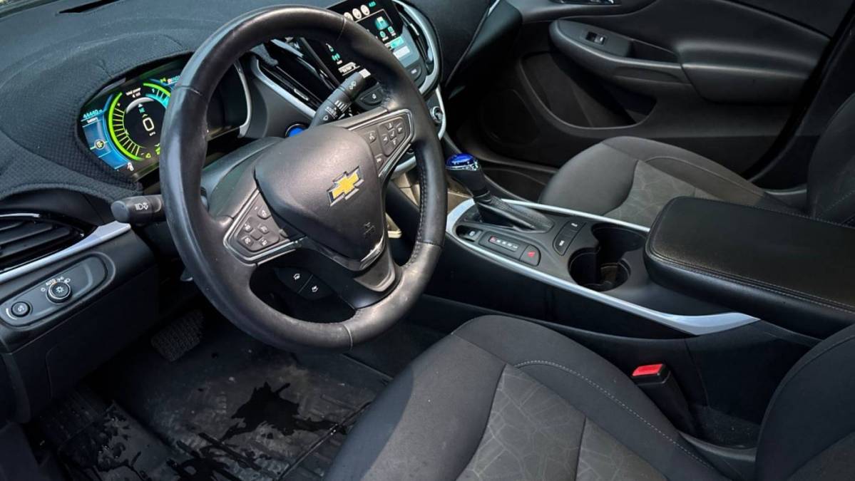 2017 Chevrolet VOLT 1G1RC6S53HU130216