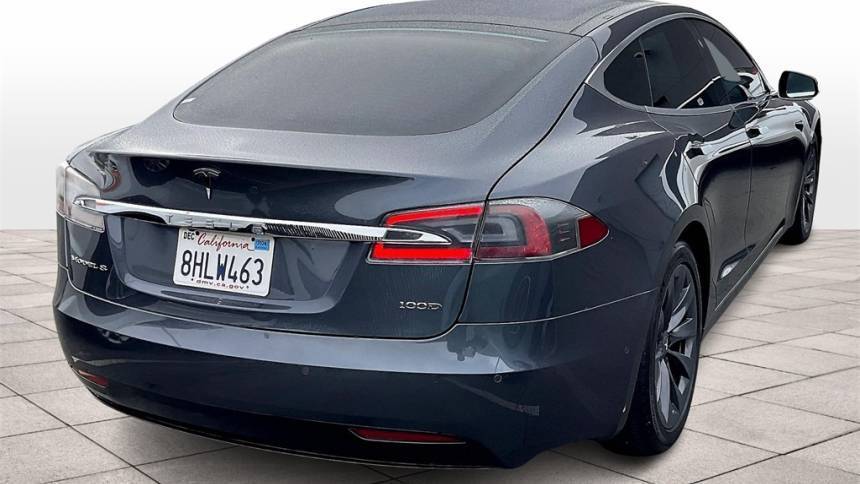 2018 Tesla Model S 5YJSA1E27JF292867