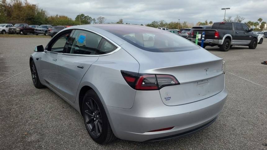 2018 Tesla Model 3 5YJ3E1EA3JF039898