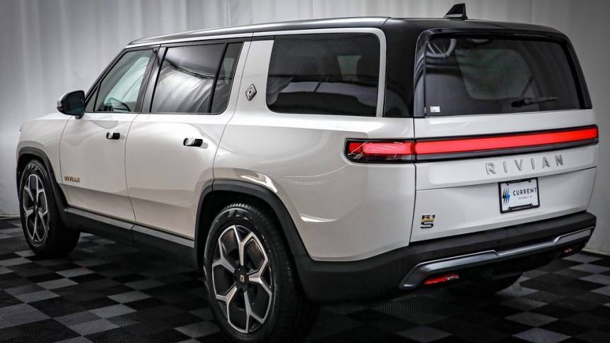 2023 Rivian R1S 7PDSGABA2PN007439