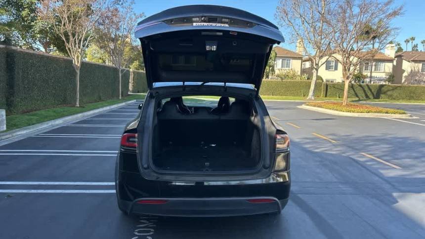 2017 Tesla Model X 5YJXCDE29HF041439