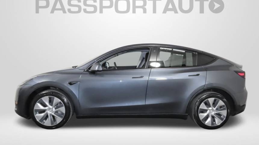 2020 Tesla Model Y 5YJYGDEE7LF035151