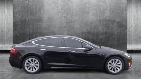 2018 Tesla Model S 5YJSA1E21JF286160