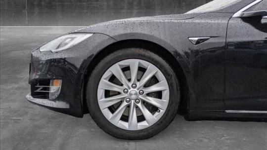 2018 Tesla Model S 5YJSA1E21JF286160