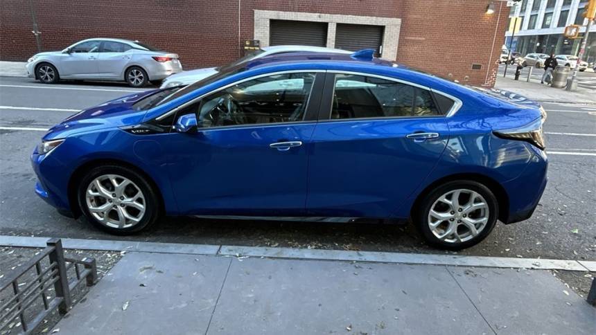 2018 Chevrolet VOLT 1G1RD6S55JU107619