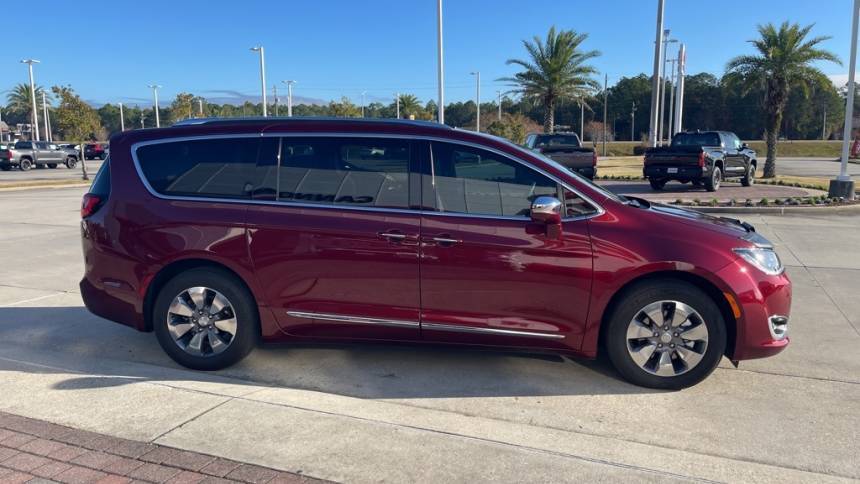 2020 Chrysler Pacifica 2C4RC1N74LR287749