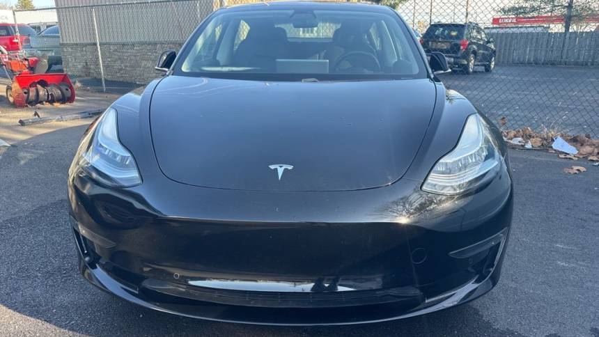 2018 Tesla Model 3 5YJ3E1EAXJF171928