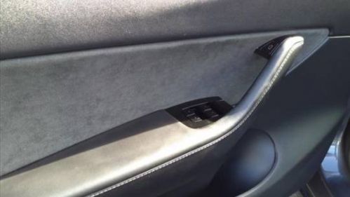 2020 Tesla Model Y 5YJYGDEE0LF047514