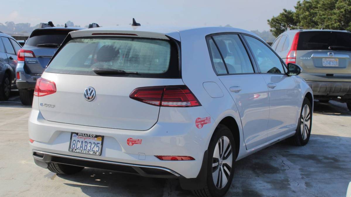 2017 Volkswagen e-Golf WVWKR7AU2HW953813