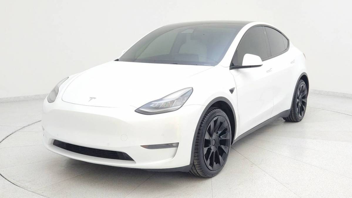 2021 Tesla Model Y 5YJYGAEEXMF157390