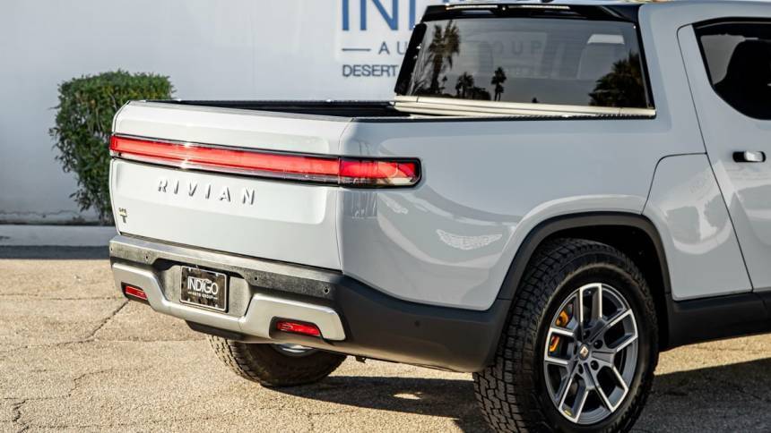 2022 Rivian R1T 7FCTGAAL5NN004685