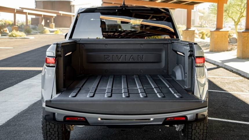 2022 Rivian R1T 7FCTGAAL5NN004685