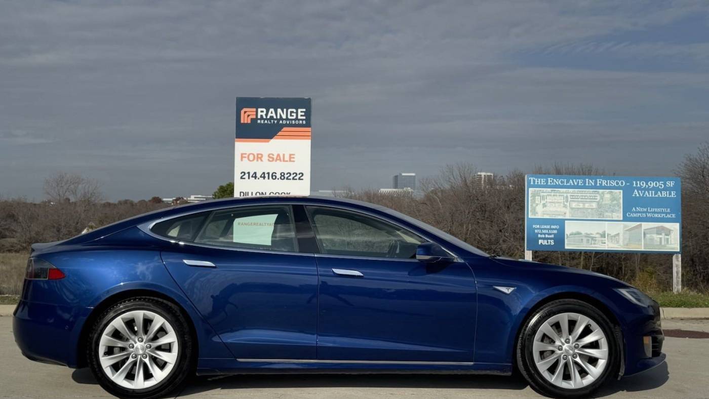 2016 Tesla Model S 5YJSA1E12GF148403