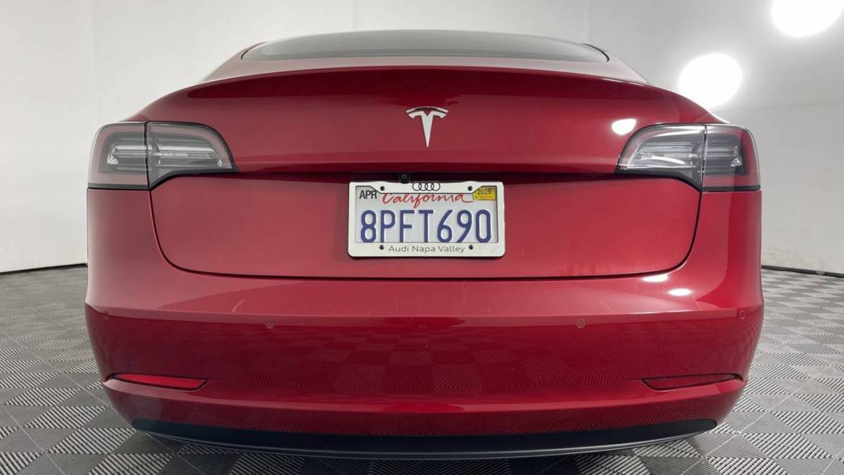 2019 Tesla Model 3 5YJ3E1EA7KF299111