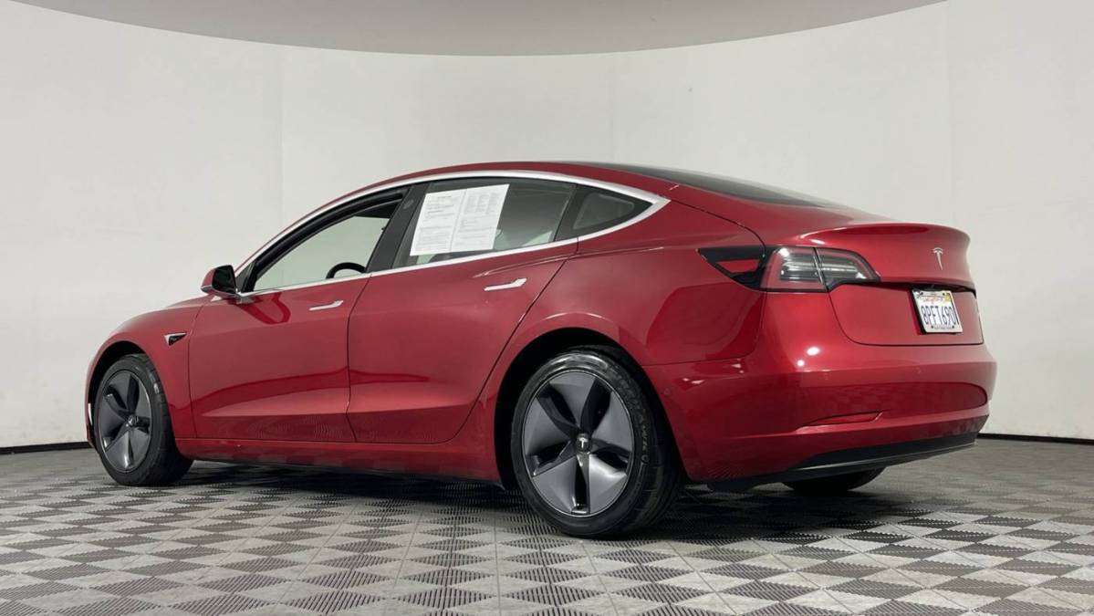 2019 Tesla Model 3 5YJ3E1EA7KF299111