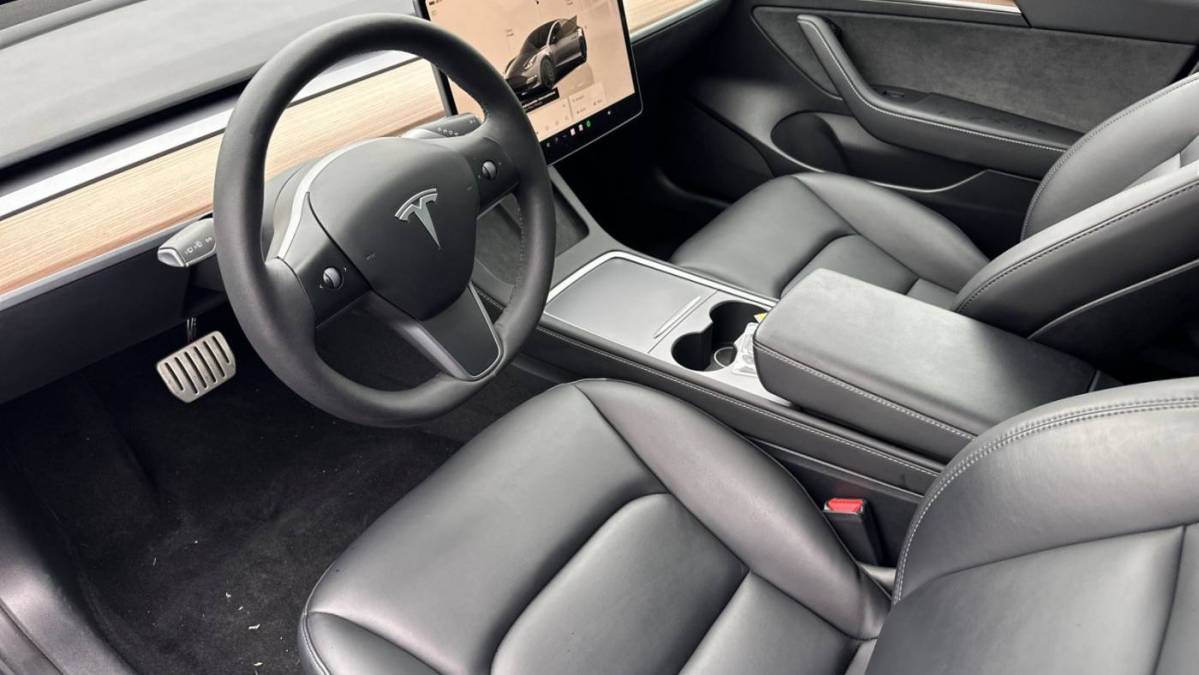 2023 Tesla Model 3 5YJ3E1EC5PF635492