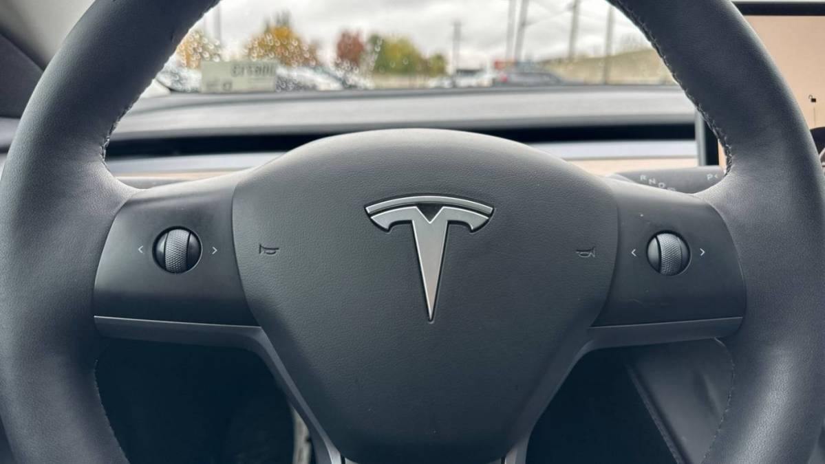 2023 Tesla Model 3 5YJ3E1EC5PF635492