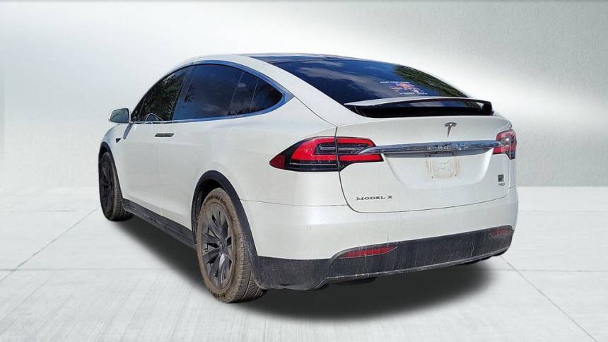 2018 Tesla Model X 5YJXCAE26JF142393