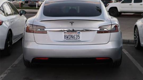 2018 Tesla Model S 5YJSA1E23JF241513