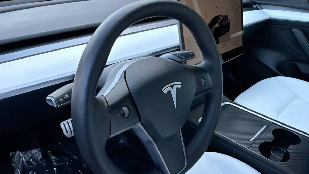 2023 Tesla Model 3 5YJ3E1EC0PF396692