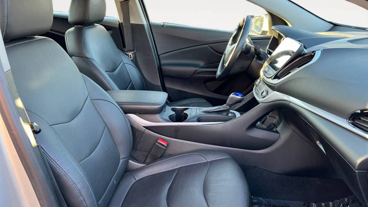 2019 Chevrolet VOLT 1G1RC6S50KU129032