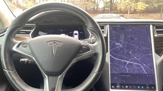 2016 Tesla Model S 5YJSA1E18GF154643