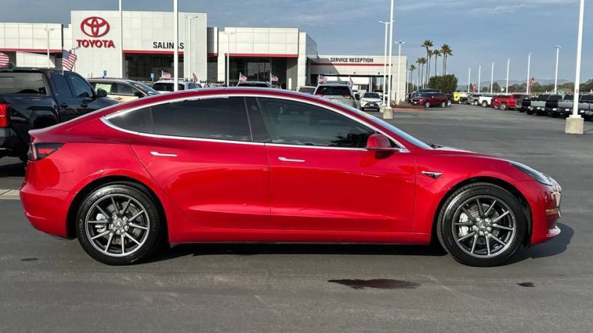 2018 Tesla Model 3 5YJ3E1EA9JF010387