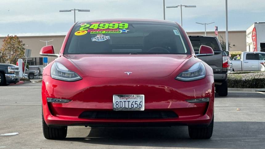 2018 Tesla Model 3 5YJ3E1EA9JF010387