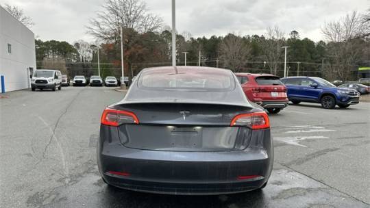 2018 Tesla Model 3 5YJ3E1EA4JF013374