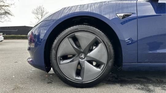 2018 Tesla Model 3 5YJ3E1EA4JF043376