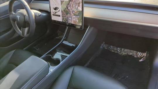 2019 Tesla Model 3 5YJ3E1EA1KF446667