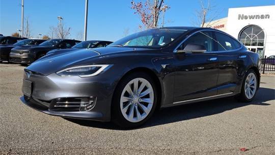 2017 Tesla Model S 5YJSA1E29HF197043