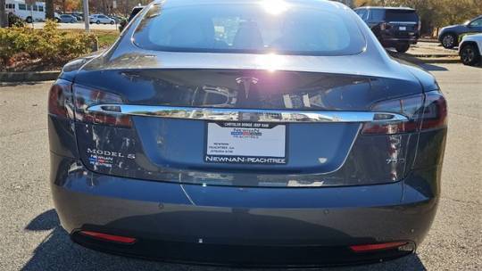 2017 Tesla Model S 5YJSA1E29HF197043