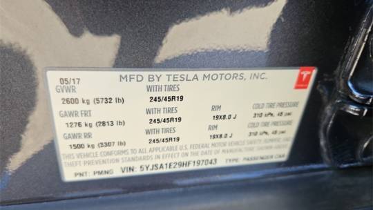 2017 Tesla Model S 5YJSA1E29HF197043