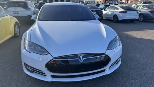 2014 Tesla Model S 5YJSA1H12EFP62215