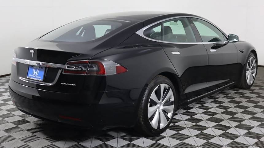 2021 Tesla Model S 5YJSA1E2XMF425450