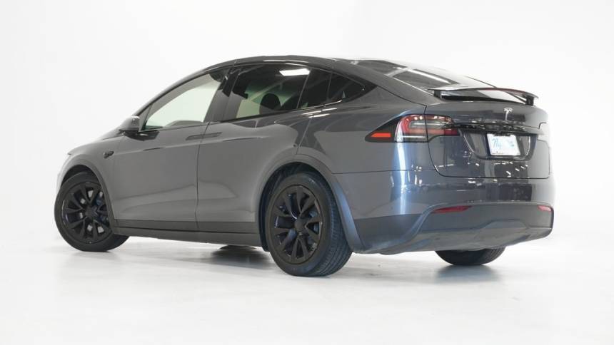 2022 Tesla Model X 7SAXCDE50NF340004